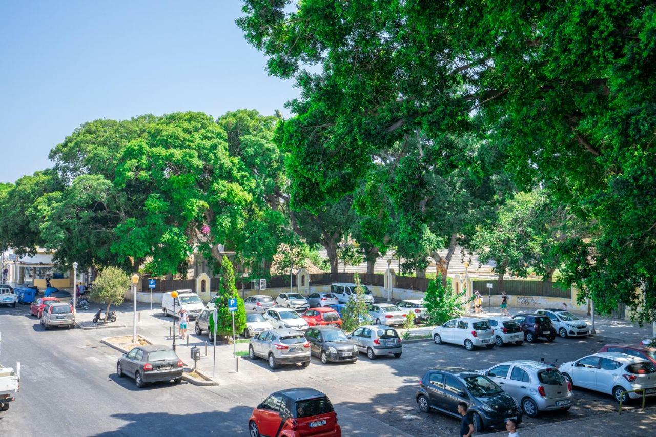 Casa Poli Suites Rhodes City Bagian luar foto