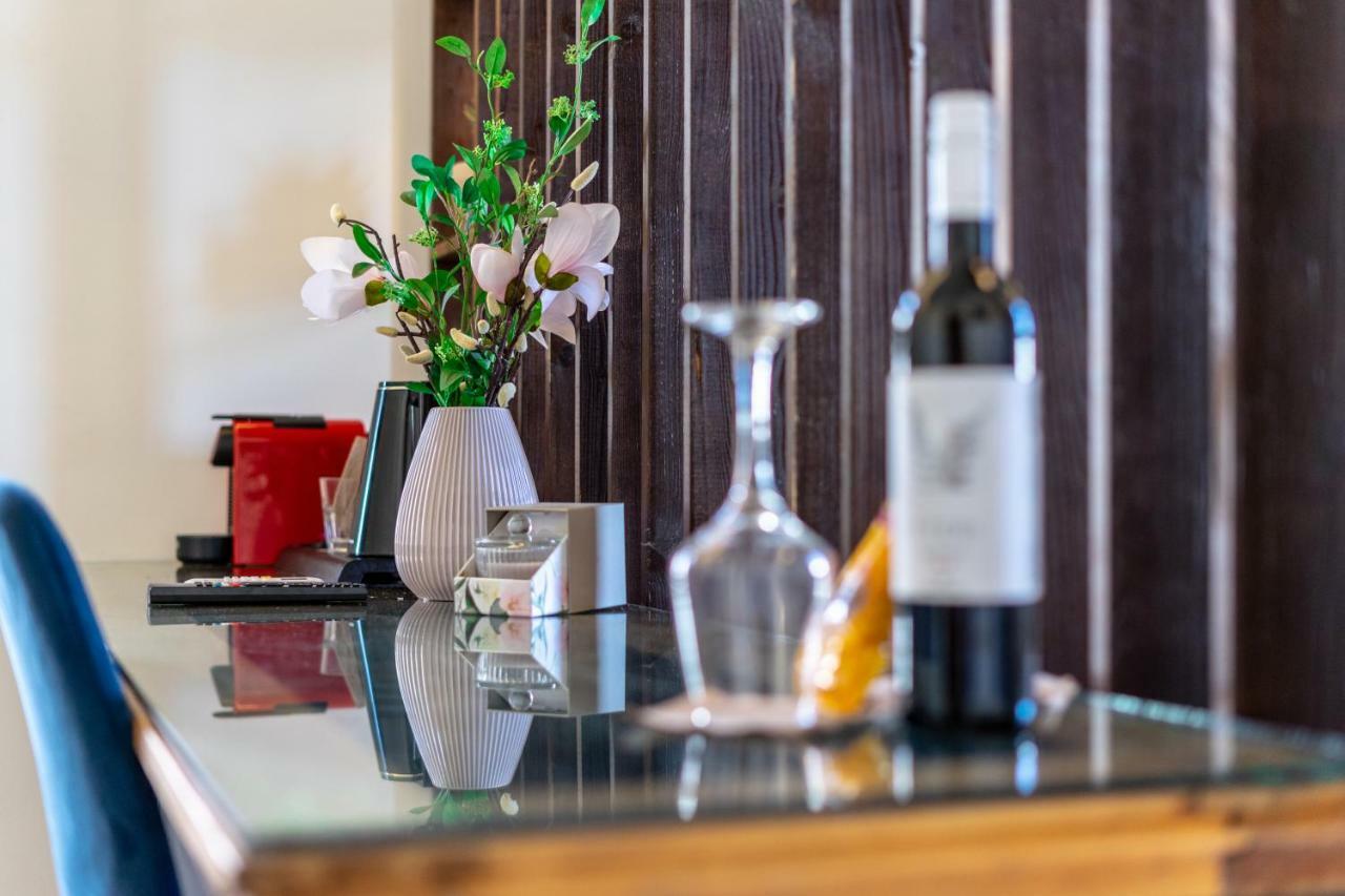 Casa Poli Suites Rhodes City Bagian luar foto