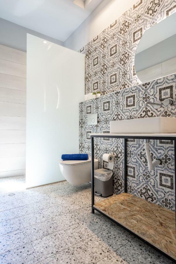 Casa Poli Suites Rhodes City Bagian luar foto